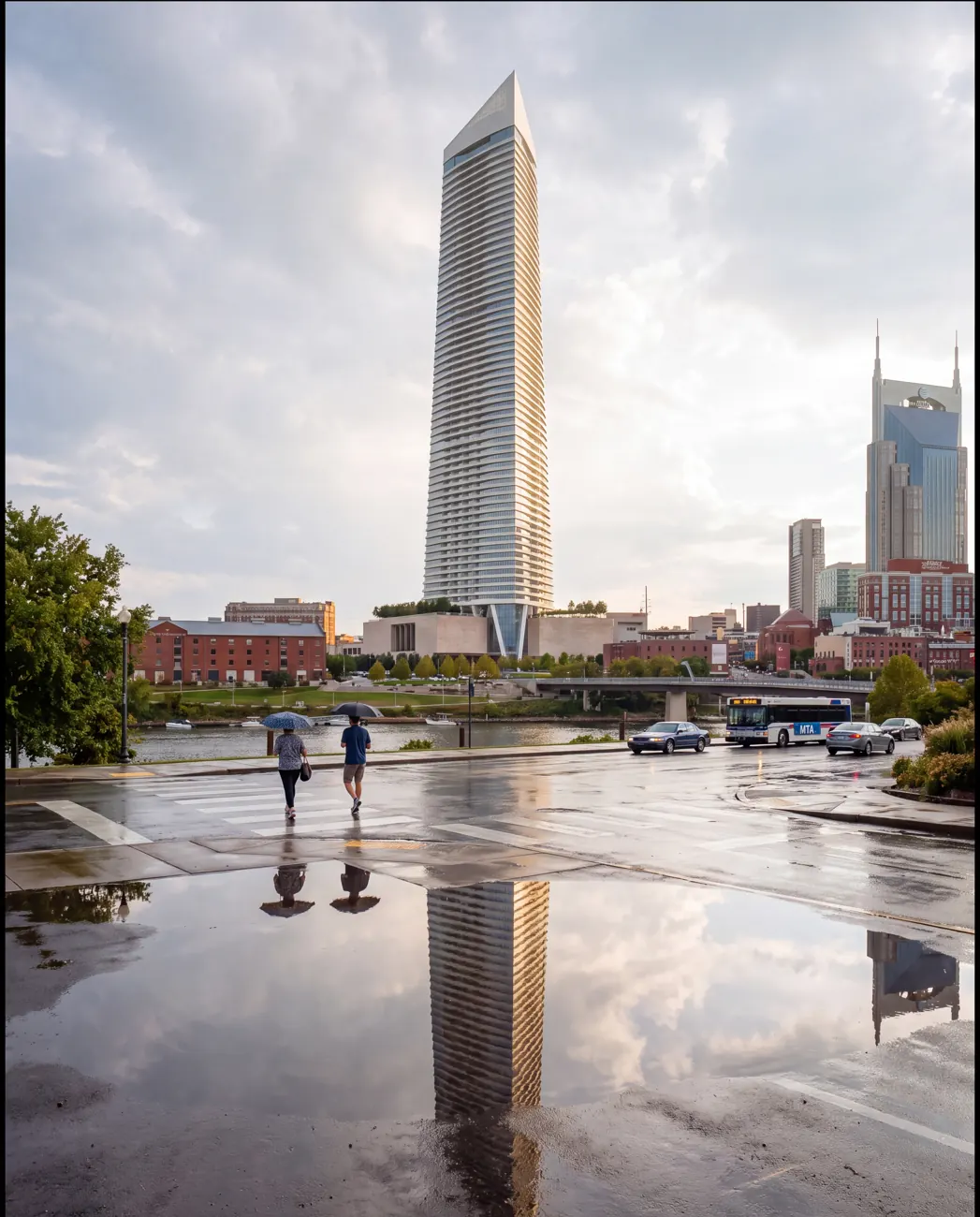 Ondine Heights — waterfront condominium in Nashville, Tennessee, USA.