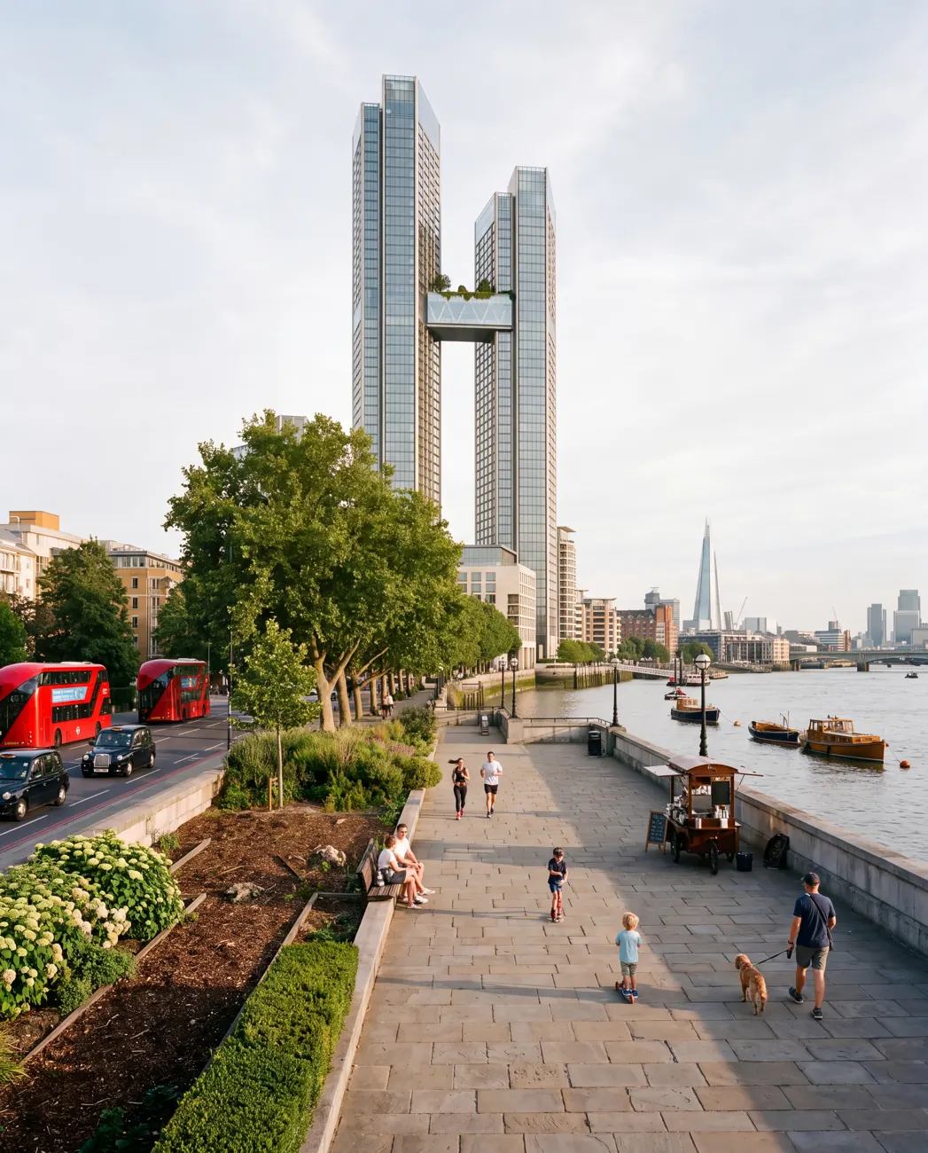 Kestrel Wharf — The waterfront promenade