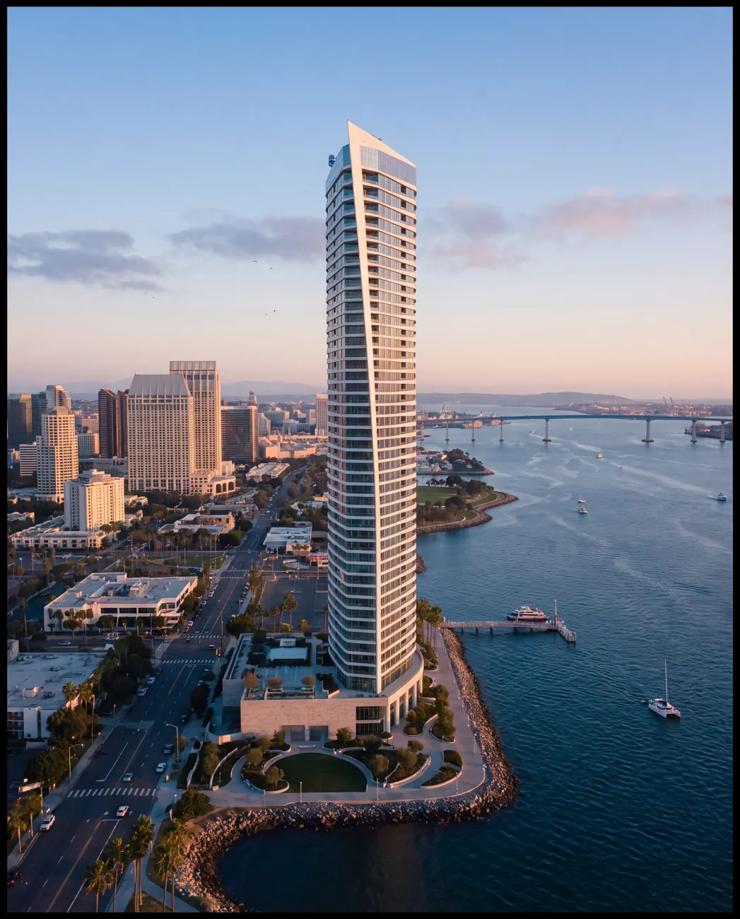 Quill Tower — waterfront condominium in San Diego, California, USA.